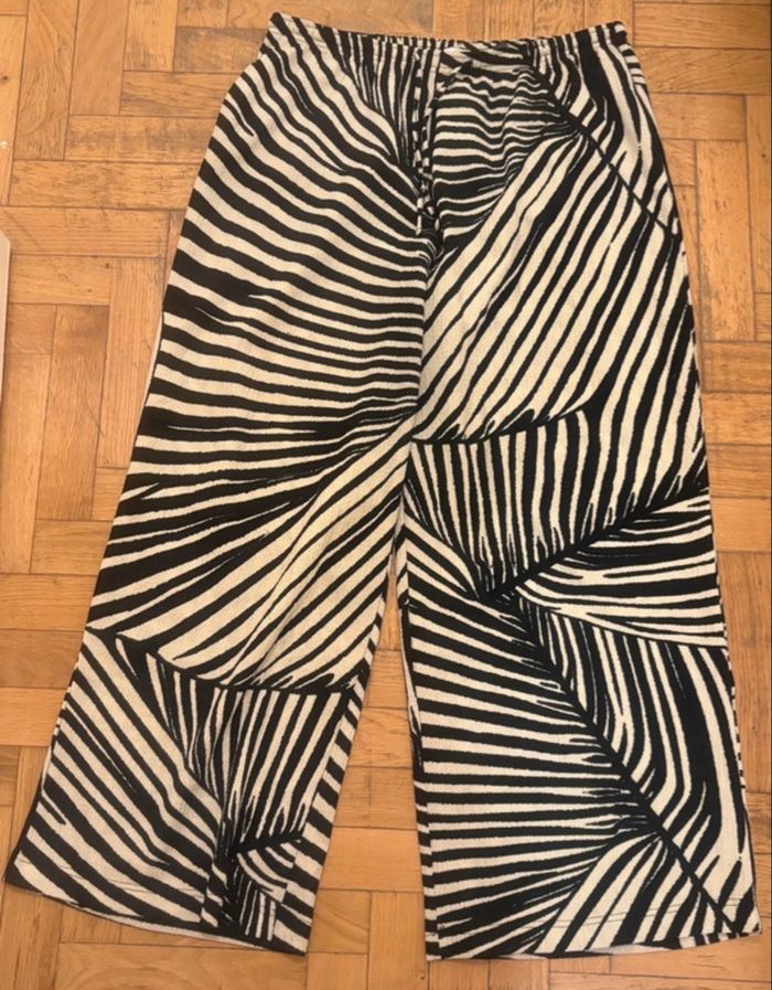 Pantalon large motif zébré - photo numéro 1