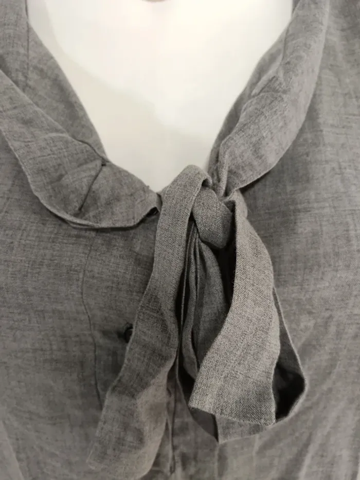 Chloé "blouse grise col à noeud" taille 38 - photo numéro 4