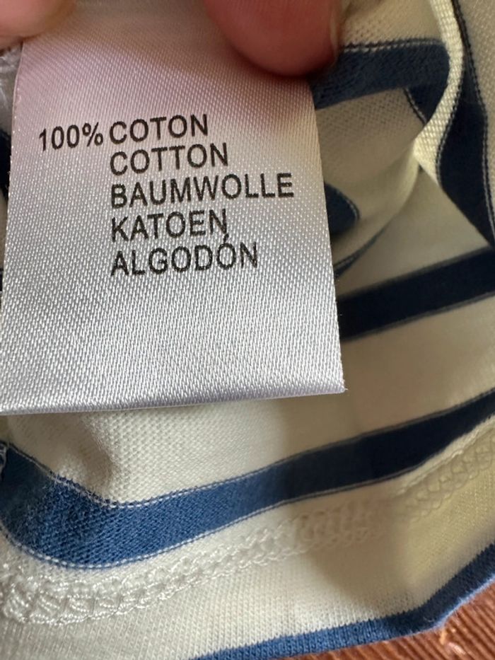 Lot 2 T-shirts manches longues Cyrillus et Jacadi 6 mois - photo numéro 3