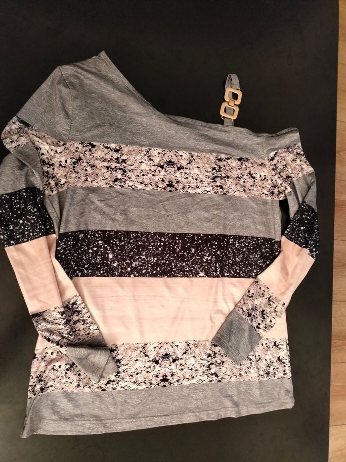 Lot vêtements femme - photo numéro 2