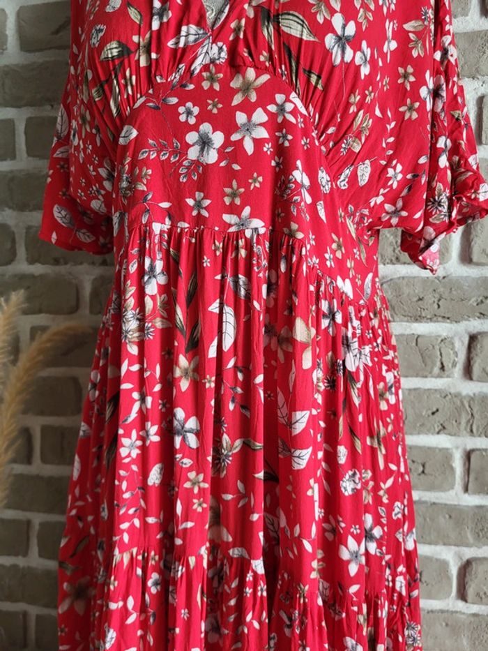 Belle robe Zara rouge à imprimé fleuri - Bohème Romantique - photo numéro 4