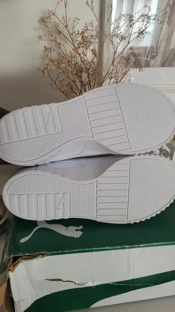 Puma Cali Fashion Femme 38.5 neuves - photo numéro 8