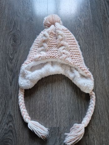 Bonnet rose et blanc