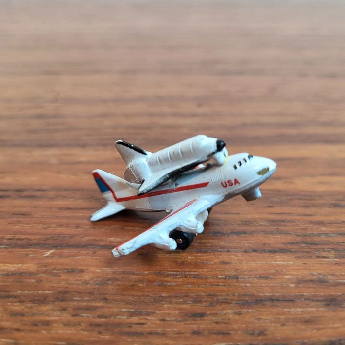 Galoob Micro Machines Boeing 747 - mini Shuttle transport B SYD 4 - photo numéro 2