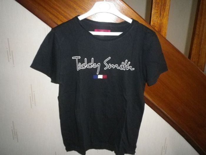 TEE SHIRT BLEU FONCE