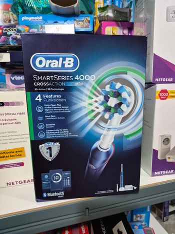 Brosse à Dents électriques Bluetooth Oral B Smart Series 4000.