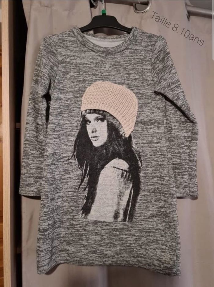 Robe grise