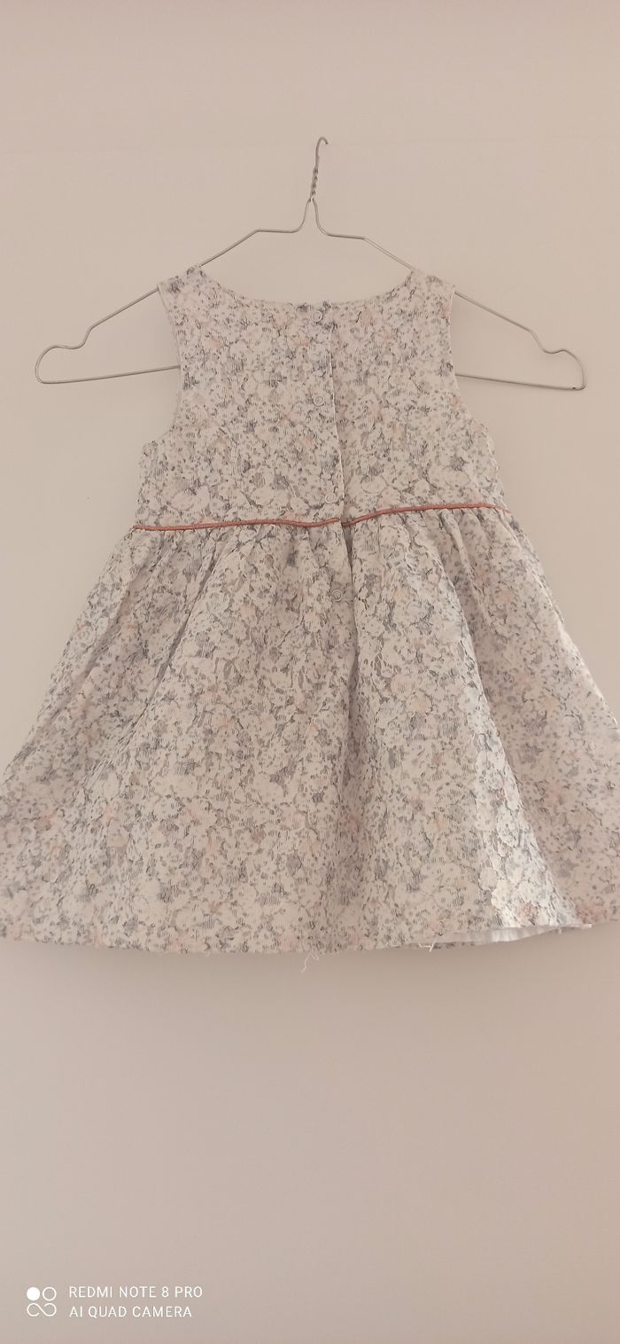 Robe dentelle - photo numéro 2