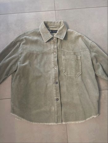 Surchemise / veste en velours côtelé kaki – Zara