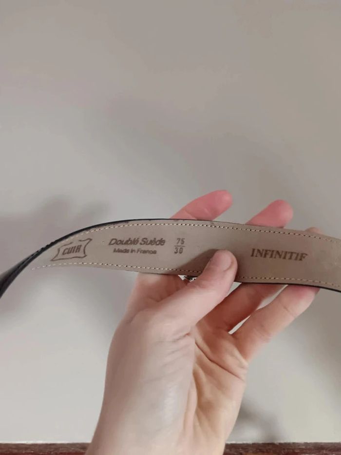 Ceinture cuir Infinitif marron grosse boucle dorée - photo numéro 6