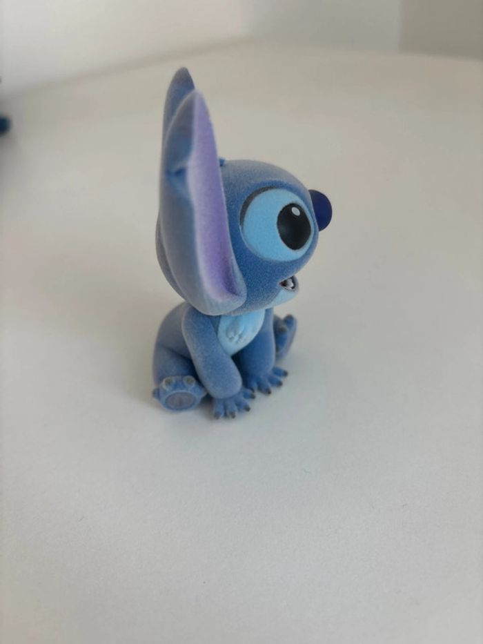 Figurine stitch fluffy puffy - photo numéro 4