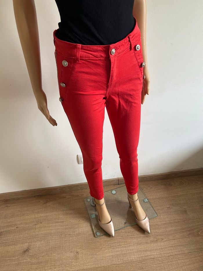 Pantalon rouge et doré Morgan taille 36 TBE - photo numéro 2