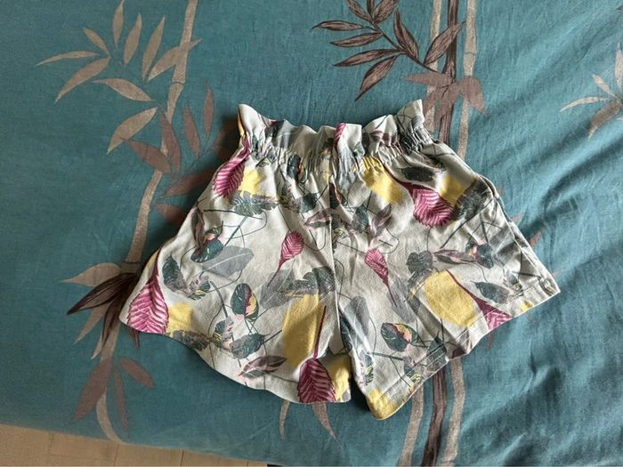 Short à fleurs et pompons 3 ans - photo numéro 2