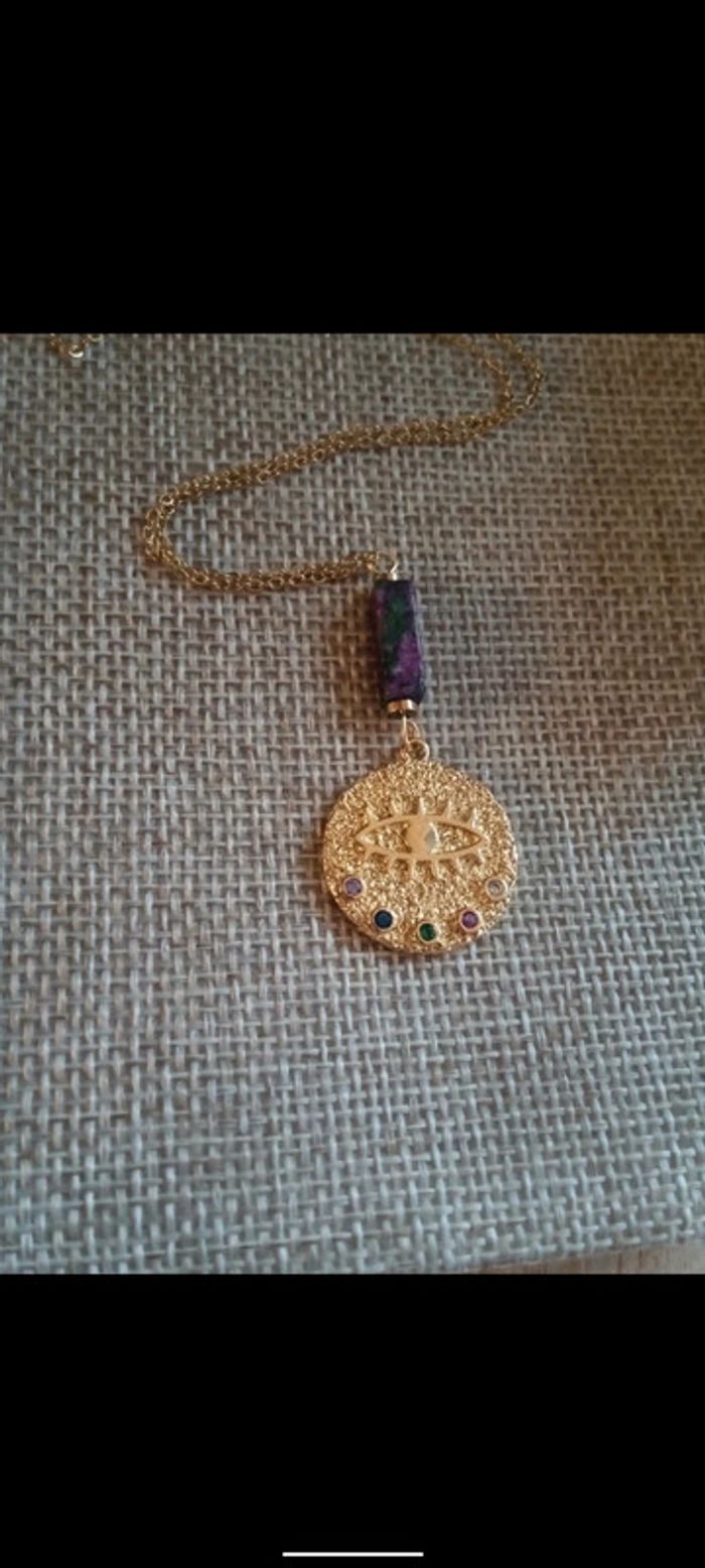Collier médaillon oeil et pierre de rubis sur zoisite - photo numéro 5