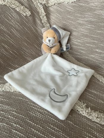 Peluche doudou mouchoir phosphorescent 16cm babynat ours beige marron blanc parfait état