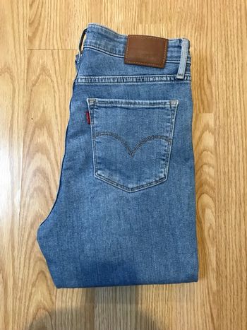 Jean Levis 721 high rise skinny W28 L32