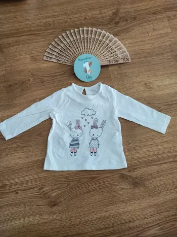 T-shirt manche longue taille 12 mois