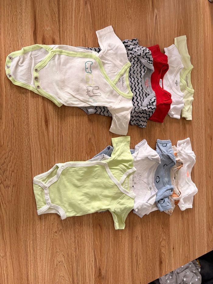 Bodys manches courtes