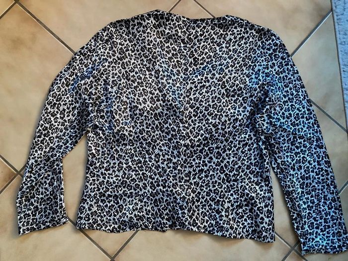 Blouse/chemisier 38/40 - photo numéro 2