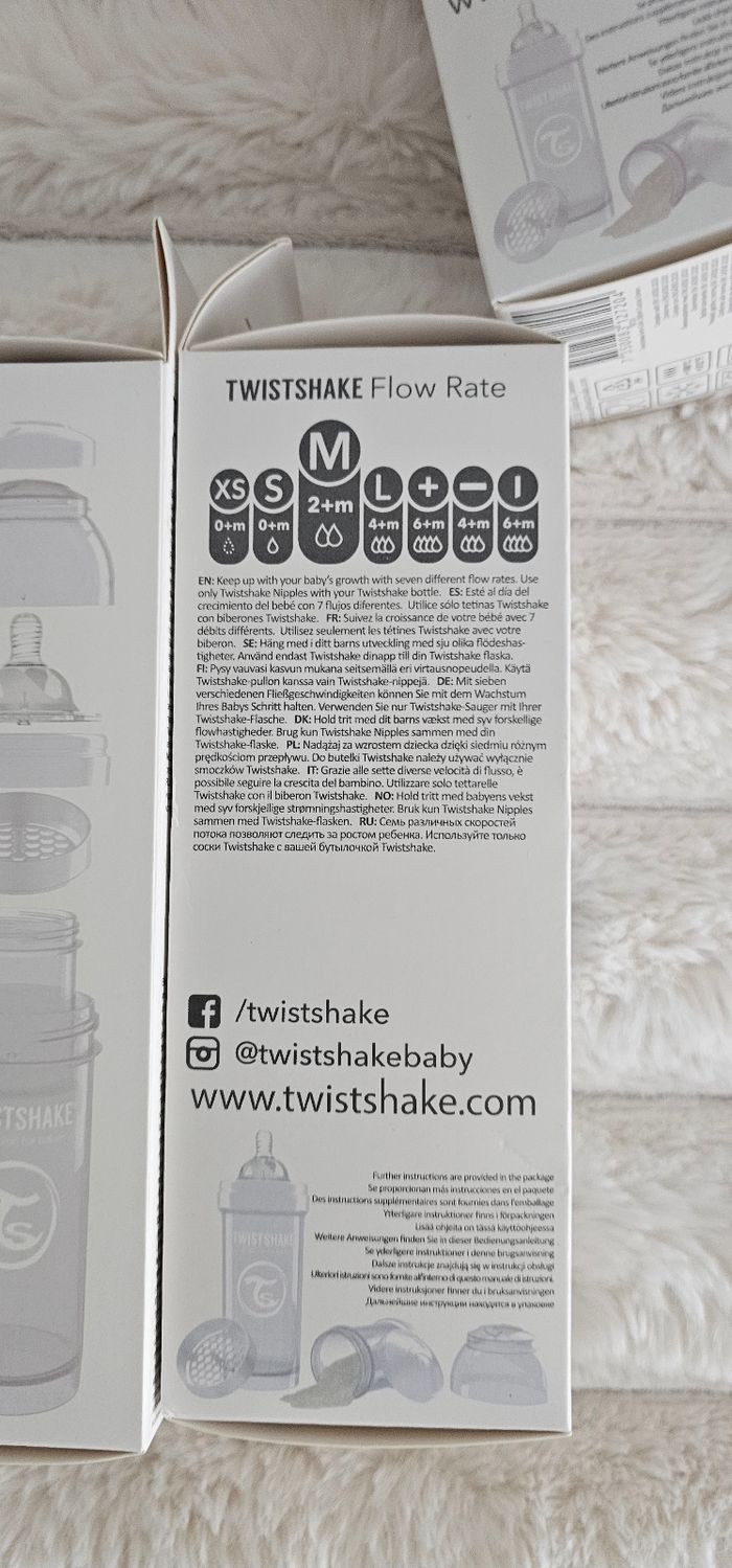 Lot de 4 biberons anticoliques Twistshake neufs - photo numéro 6