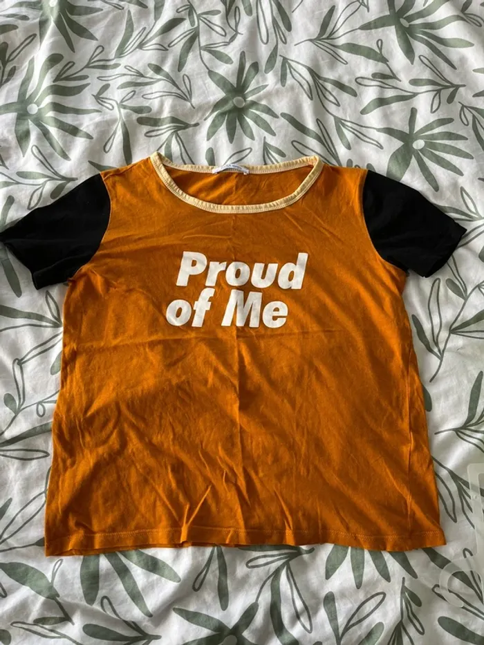 TEE shirt