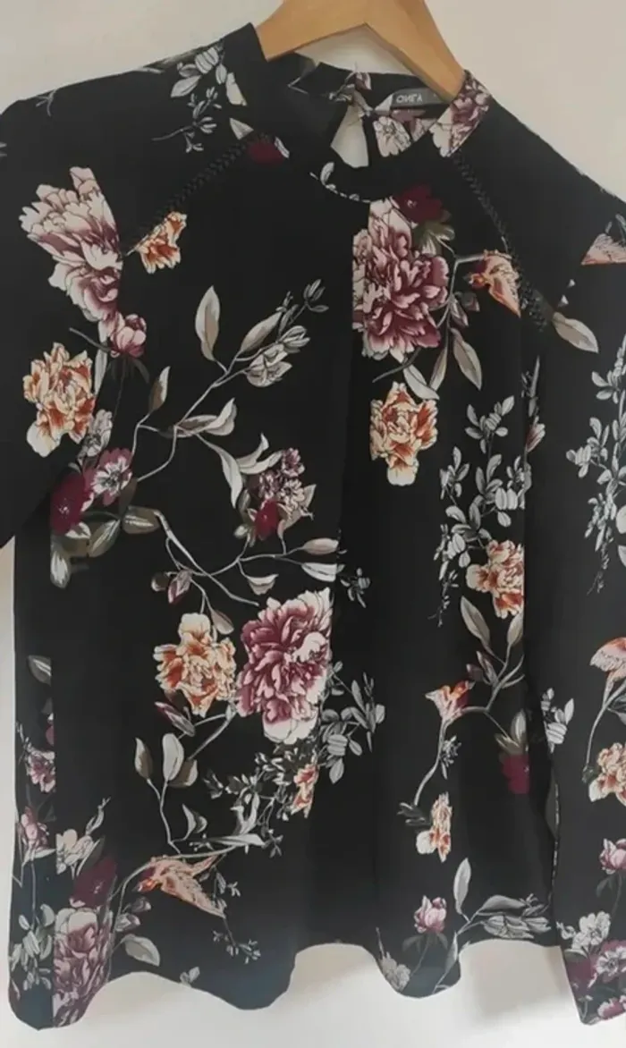 Blouse femme fleuri neuve - photo numéro 3