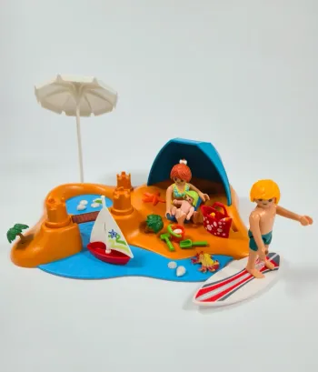 Playmobil Famille de Vacanciers et tente