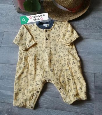 🌸#Grenouillère à motifs #sports Taille 6 mois 🌸