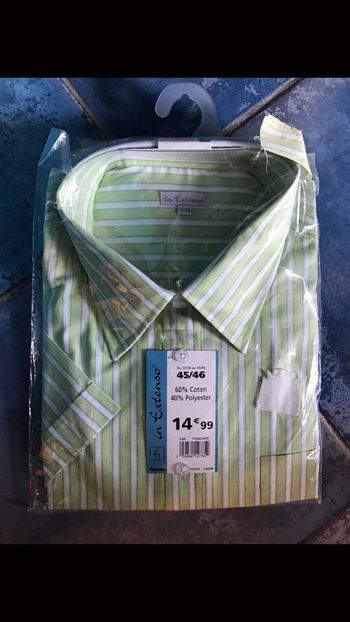 Chemise neuve 45/46 #VintedGift