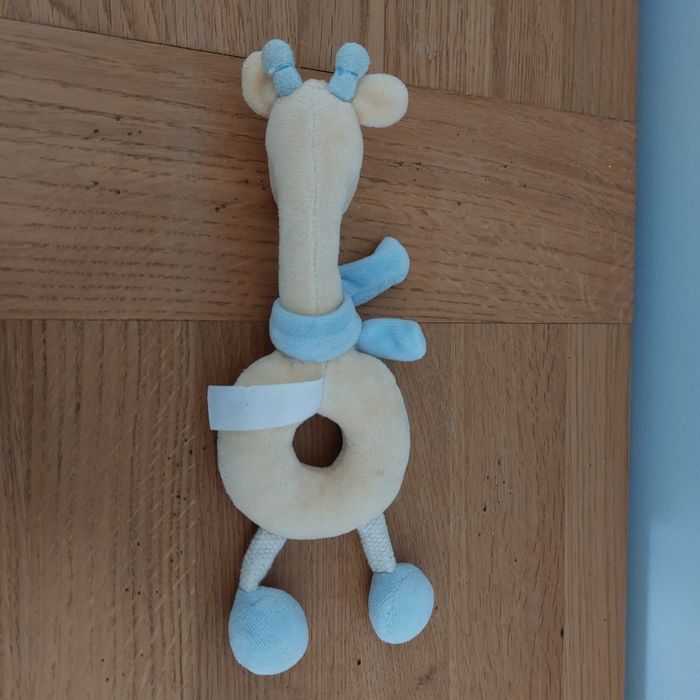 Hochet girafe avec petits bruits de grelots - photo numéro 2