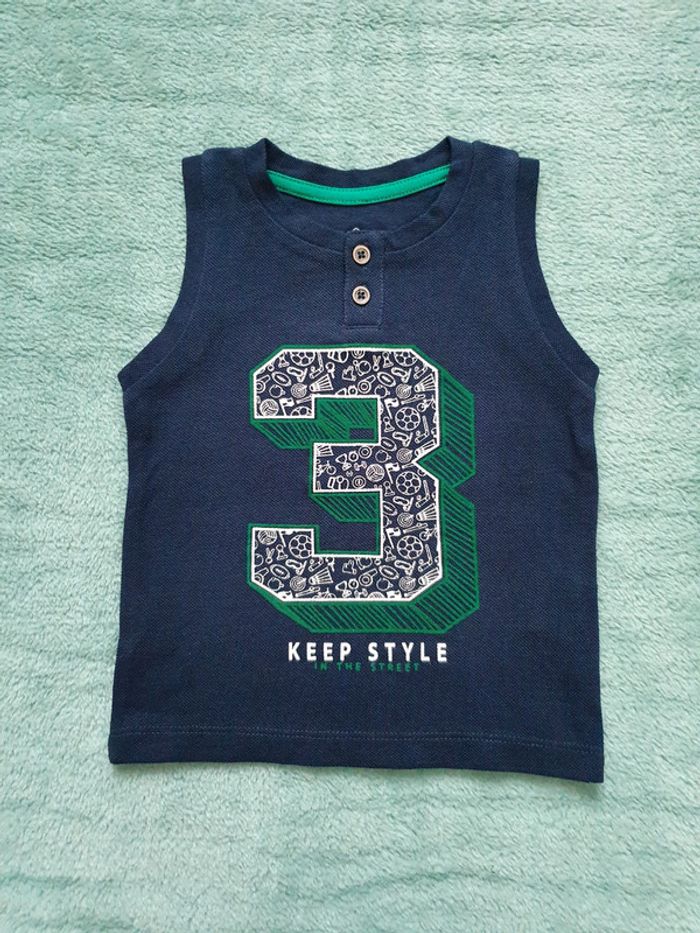 Très joli débardeur 2 ans