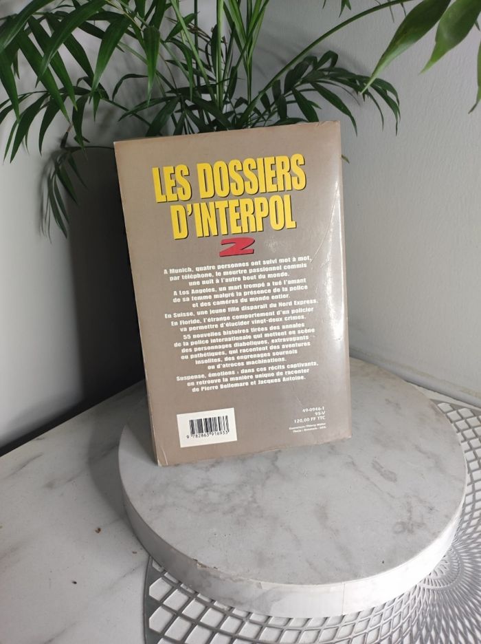 Les dossiers d'interpole 2 - photo numéro 2