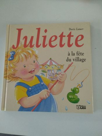 Juliette à la fête du village