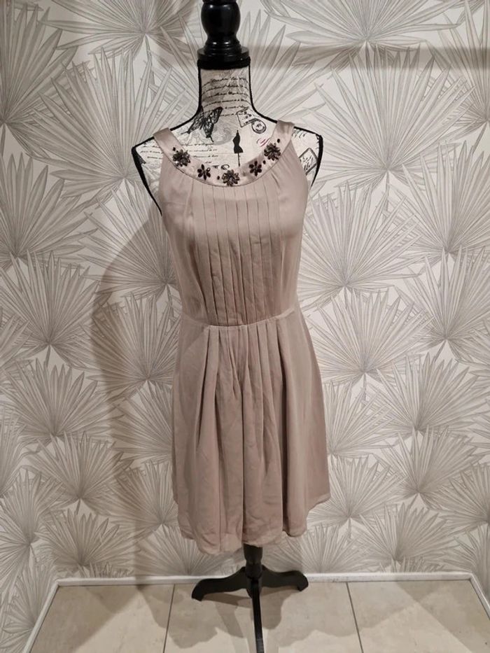 Jolie robe 1.2.3 taille 38