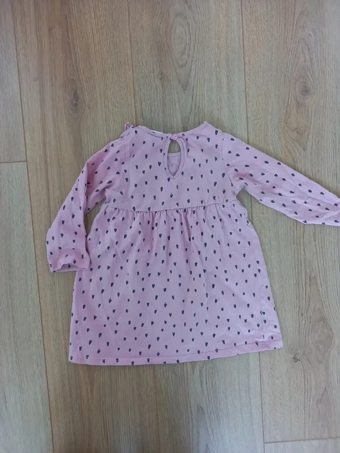 Robe rose manches longues - photo numéro 2