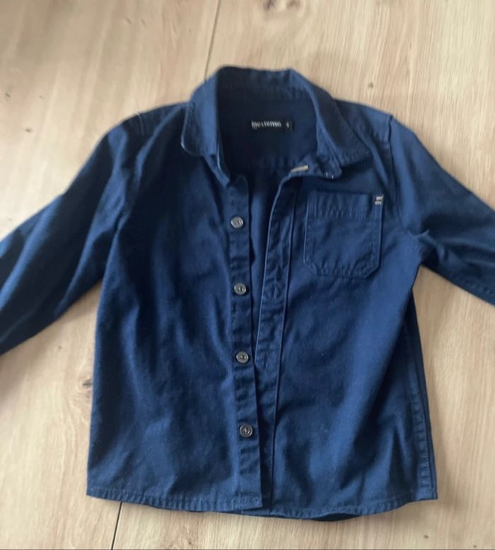 Chemise bleu marine garçon
