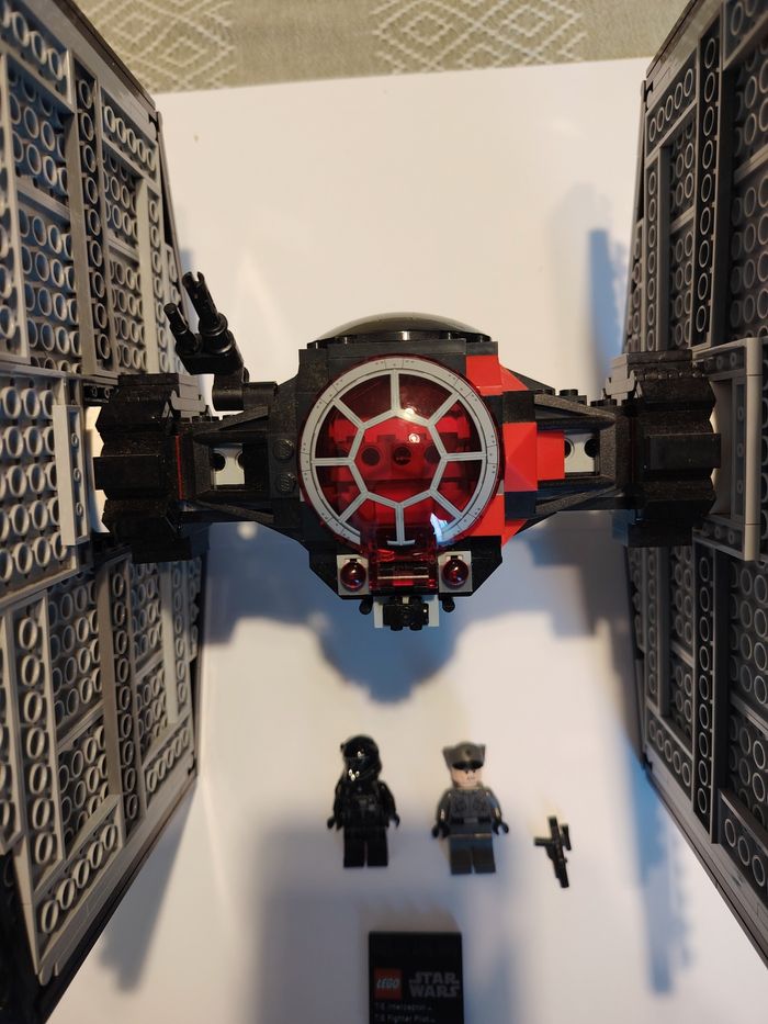 Grand tie fighter lego star wars - photo numéro 2