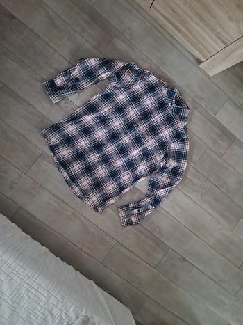 Chemise à carreaux