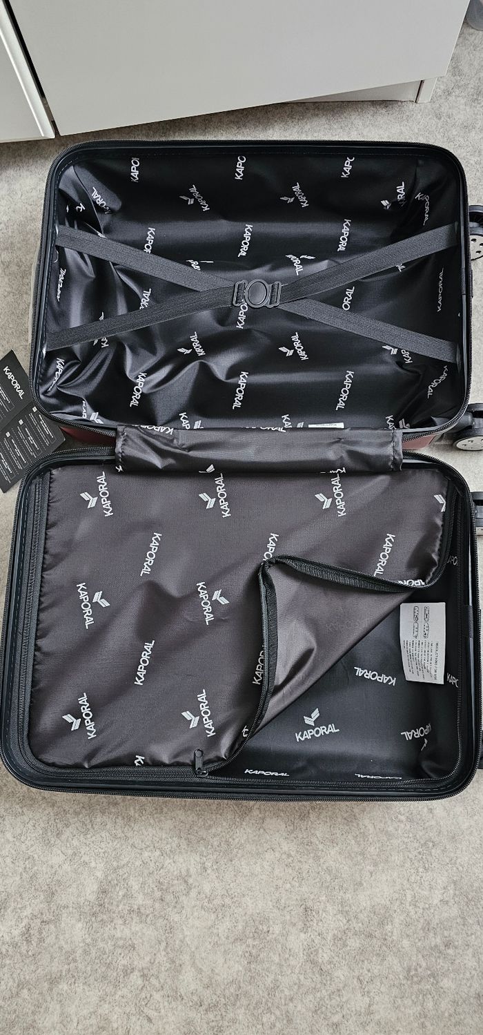 Valise neuve de la marque Kaporal - photo numéro 7