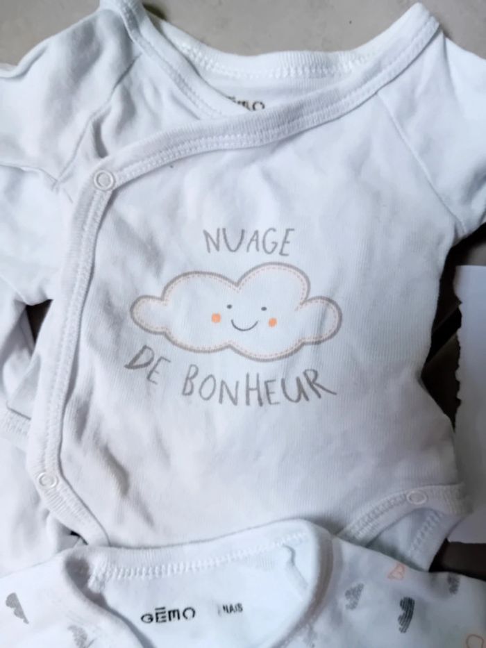 Lot de bodies taille naissance ouverture sur le devant - photo numéro 3