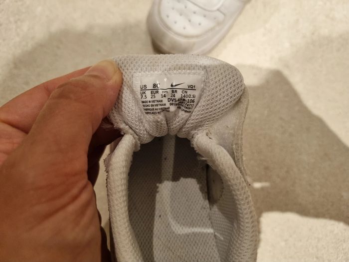 Baskets Nike - photo numéro 4