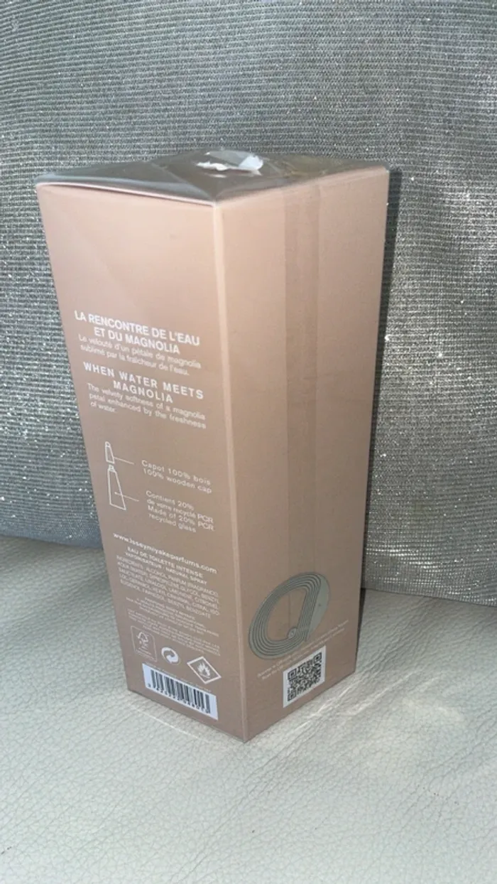 Parfum neuf Issey Miyake L'Eau d'Issey Eau & Magnolia - 50 ml - photo numéro 4