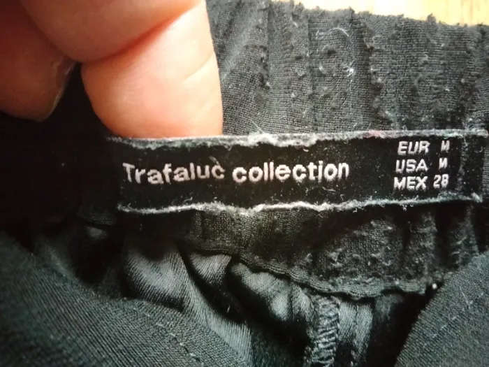 Pantalon 3/4 large Zara - photo numéro 4