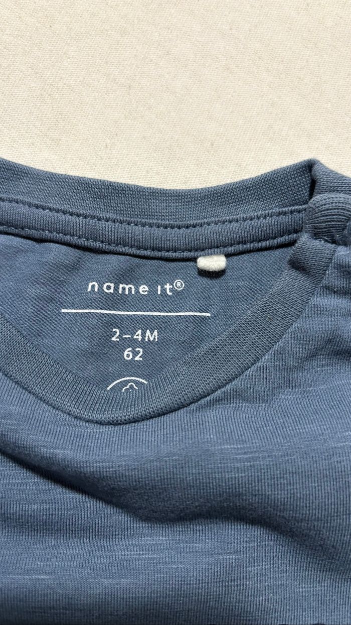 💙 Haut bleu avec inscription « Love » – Name it – 62 - photo numéro 3