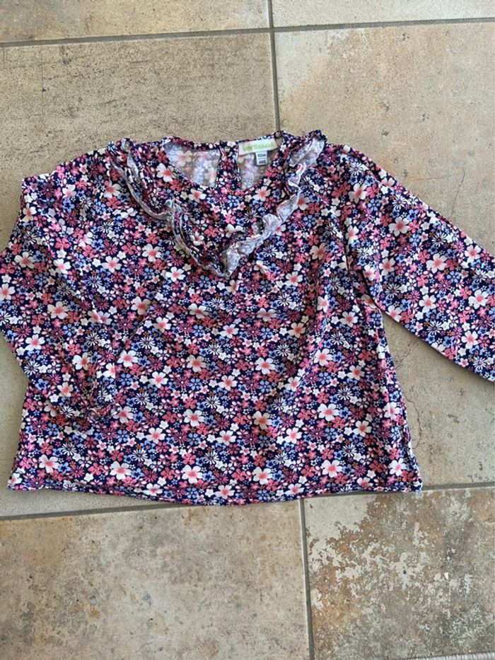 Lot t shirts 3 ans - photo numéro 2