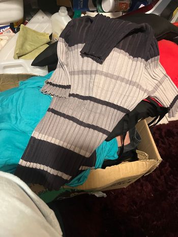 Petit pull col  roulé manches courtes