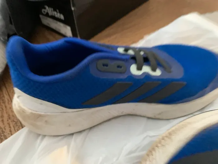 Baskets adidas t36 1/2 course à pied - photo numéro 16