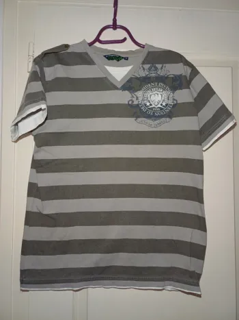 T-shirt rayures Dessident