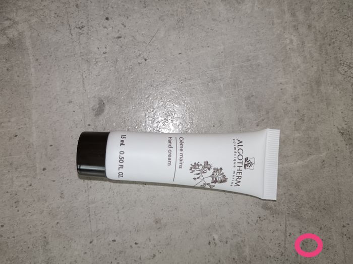 Lot 4 crèmes pour le corps  + 1 crème main - photo numéro 7