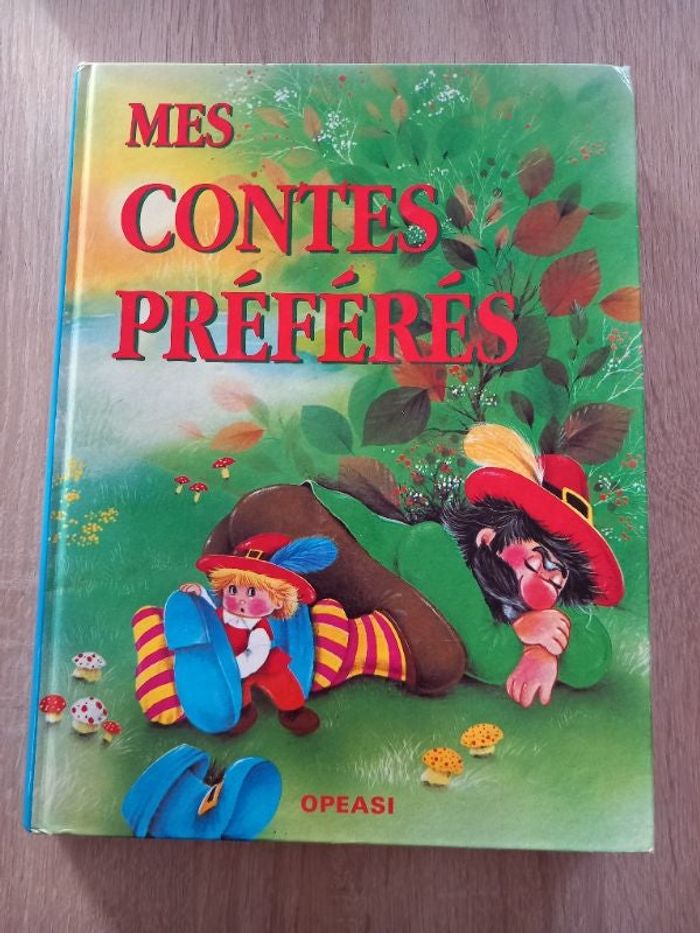 Livre Mes contes préférés